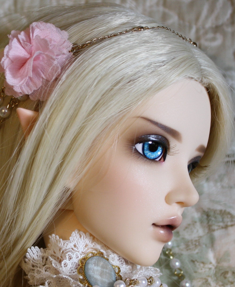 BJD eyes available in 14/16/18/20/22/24mm Ice Princess made to order