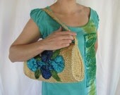 Floral Raffia Purse. Vintage.