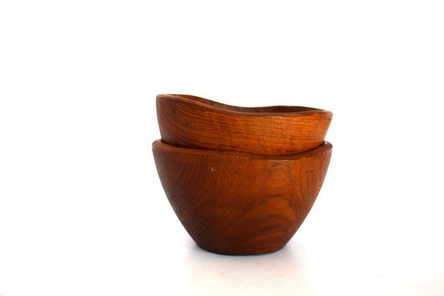 Vintage Set of WOODEN Bowls