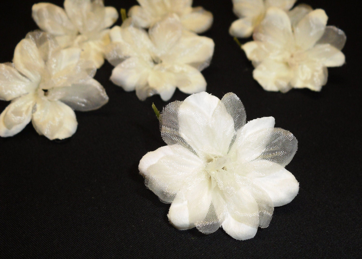 Silk Flowers - 7 Delphinium Blossoms in Creamy White - 1.75 Inches - Artificial Flowers