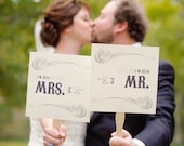 Mr. and Mrs. Wedding Prop Signs for Photos-PRINTABLE Il_170x135