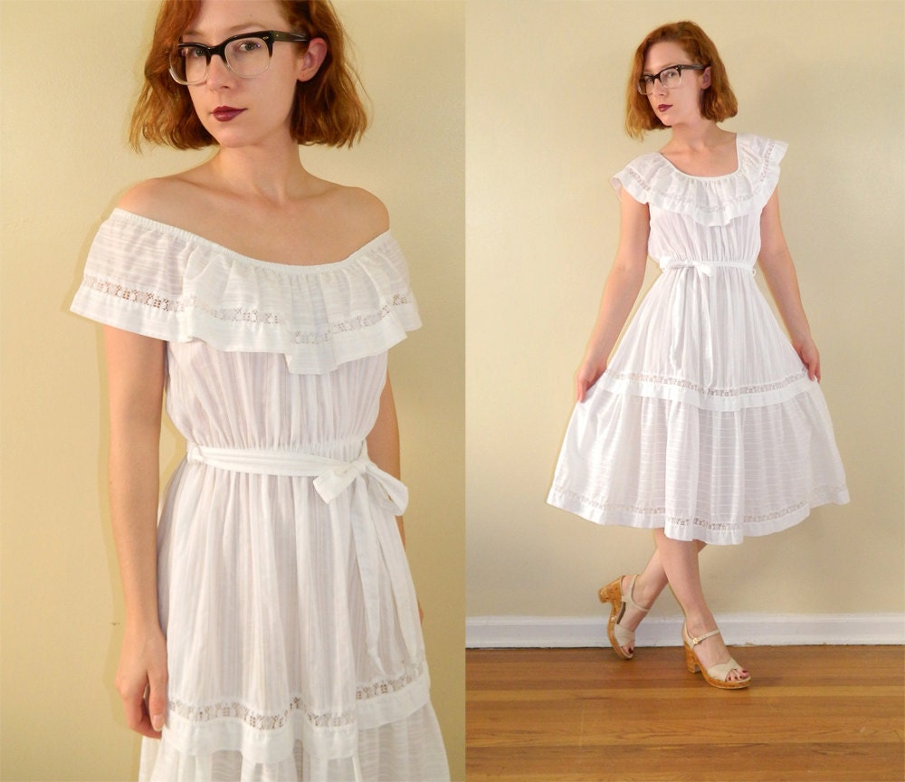 1970s Boho Sun Dress White Cotton Peasant Style Small