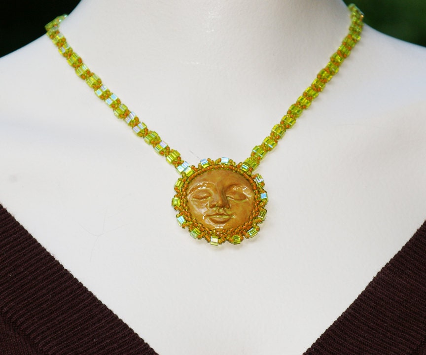 Gold Face Beaded Necklace - jess2bead