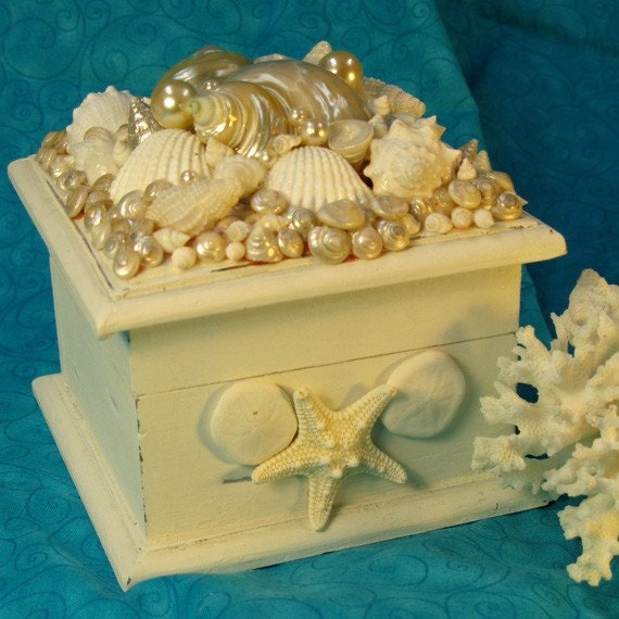 Seashell Box Shabby Chic White Distressed