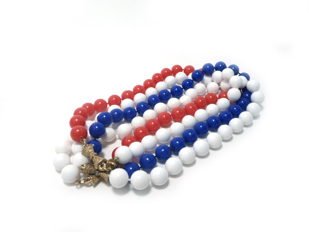 Vintage red white and blue beaded necklace