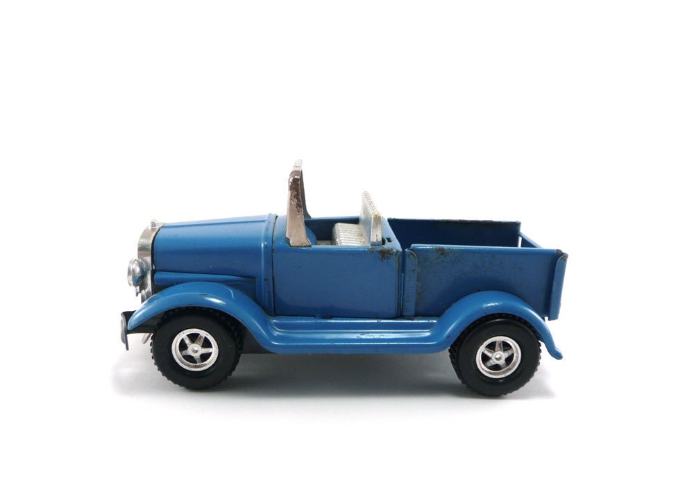 Blue toy truck - vintage Zoomer Boomer by Topper Toys
