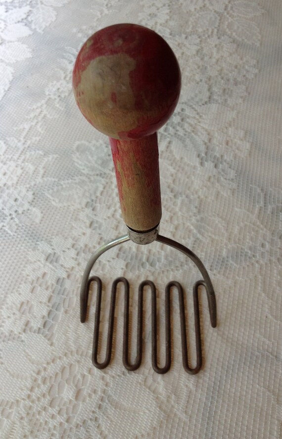 Potato Masher Wood Red Handle by wasminenowyours on Etsy