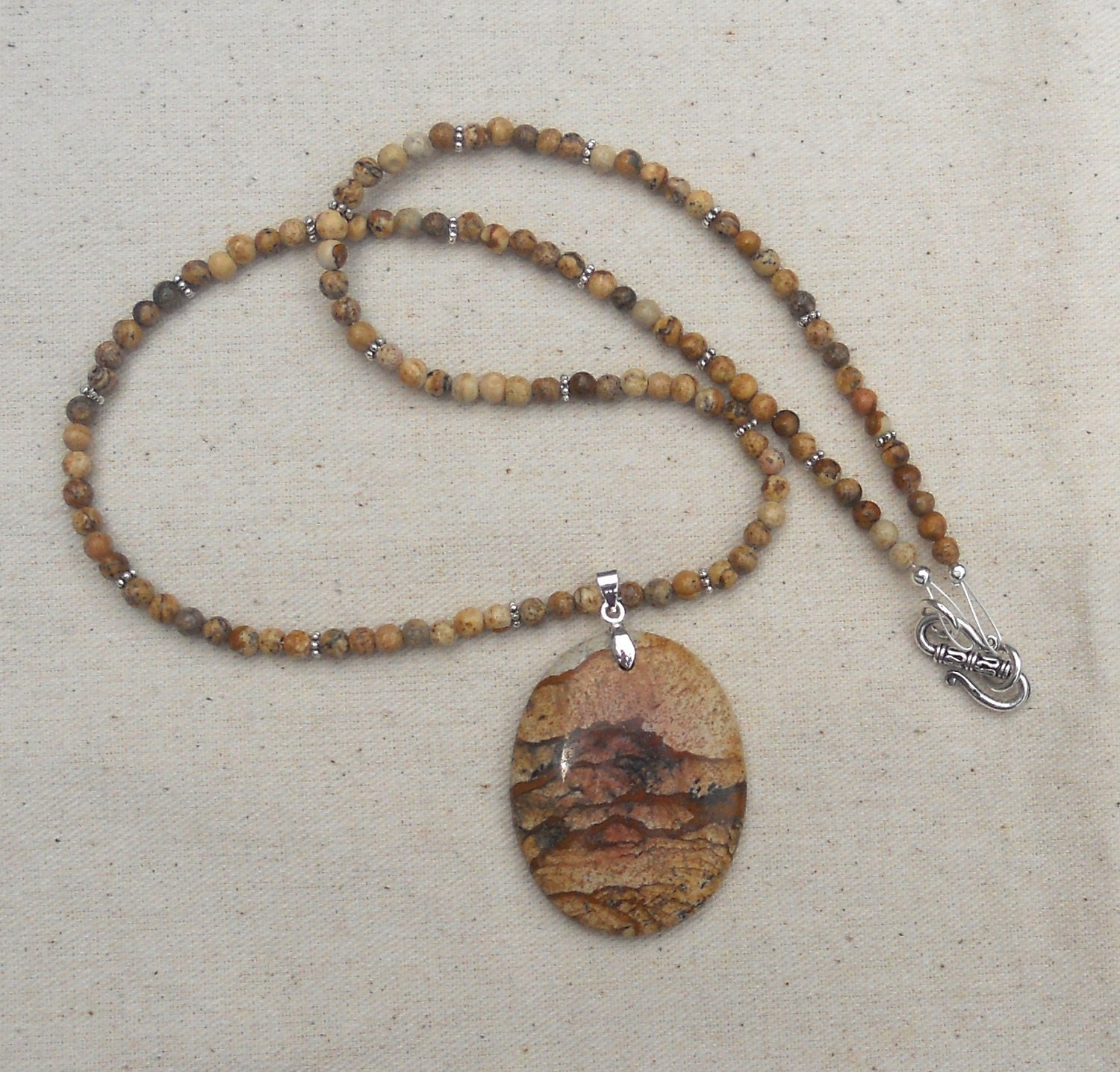 Brown tan African Queen picture jasper pendant necklace semiprecious stone jewelry J358