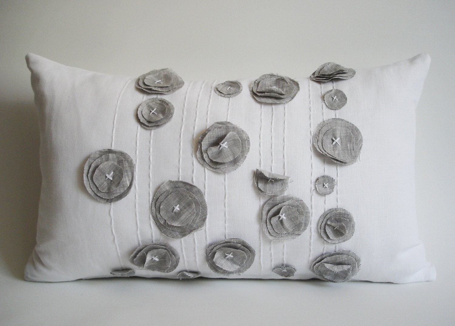 Sukan / White Linen Pillow Cover - Decorative Pillow Cover, Beautiful Rose Throw Pillow Cover ,12x20 inch - White, Gray