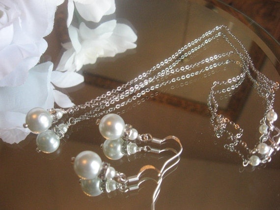 BRIDESMAID Gift Special - Pearl and Swarovski Rhinestone Silver Chain Necklace and Earring Set