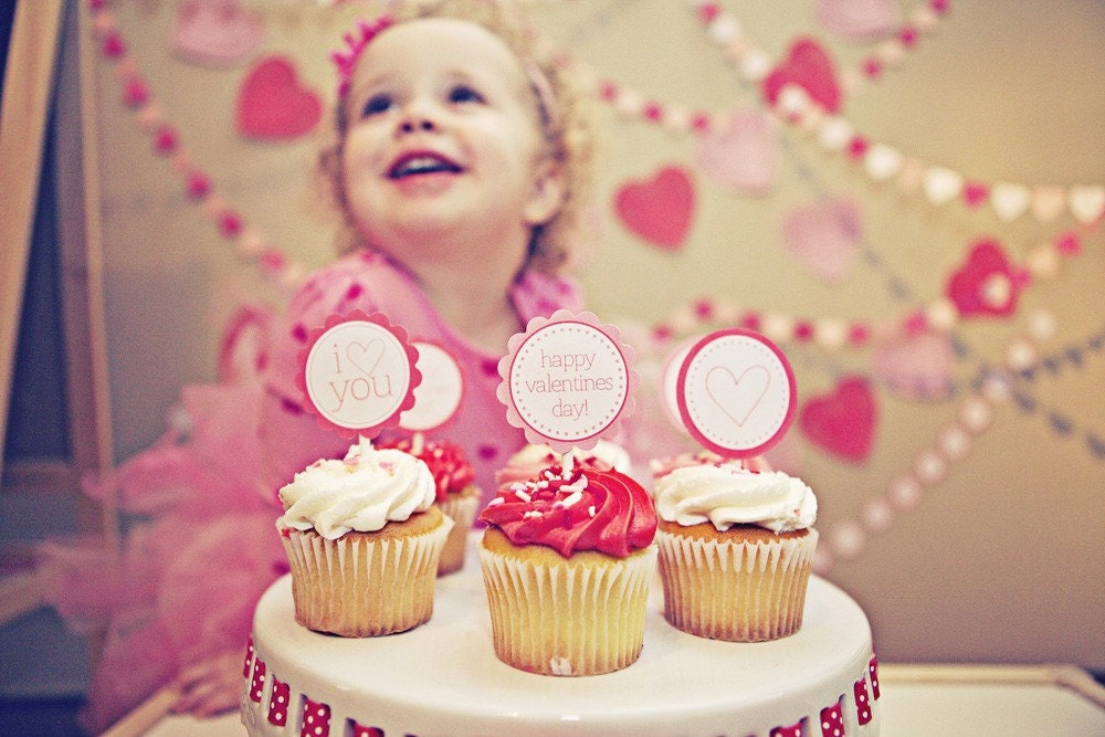 Instant Download-Valentines Day Collection-Cupcake Toppers:PINKS-Printable PDF