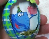 Egg, Chicken Egg, 3D, Easter, Ollie the Elephant Eggcettera- Real chicken egg with cute 3D Scene inside