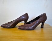 CLEARANCE  Snakeskin Size 7.5 1980s Shoes / Animal Skin Print Heels / Vintage Brown Heels / Ladies Brown Shoes /  Fabulaire Heels Size 7.5