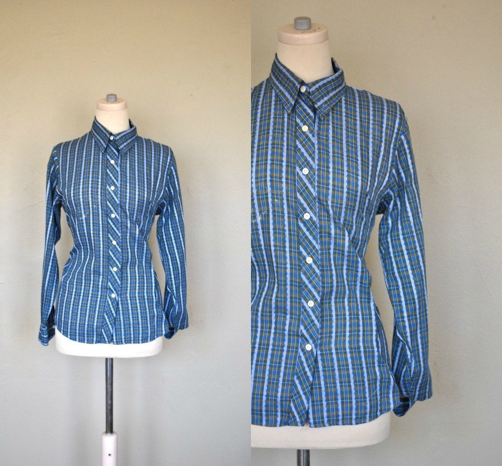 Vintage Shirt / Blue Striped Woman's Shirt / Medium Shirt / Vintage 1970s Women's Blue Plaid Shirt