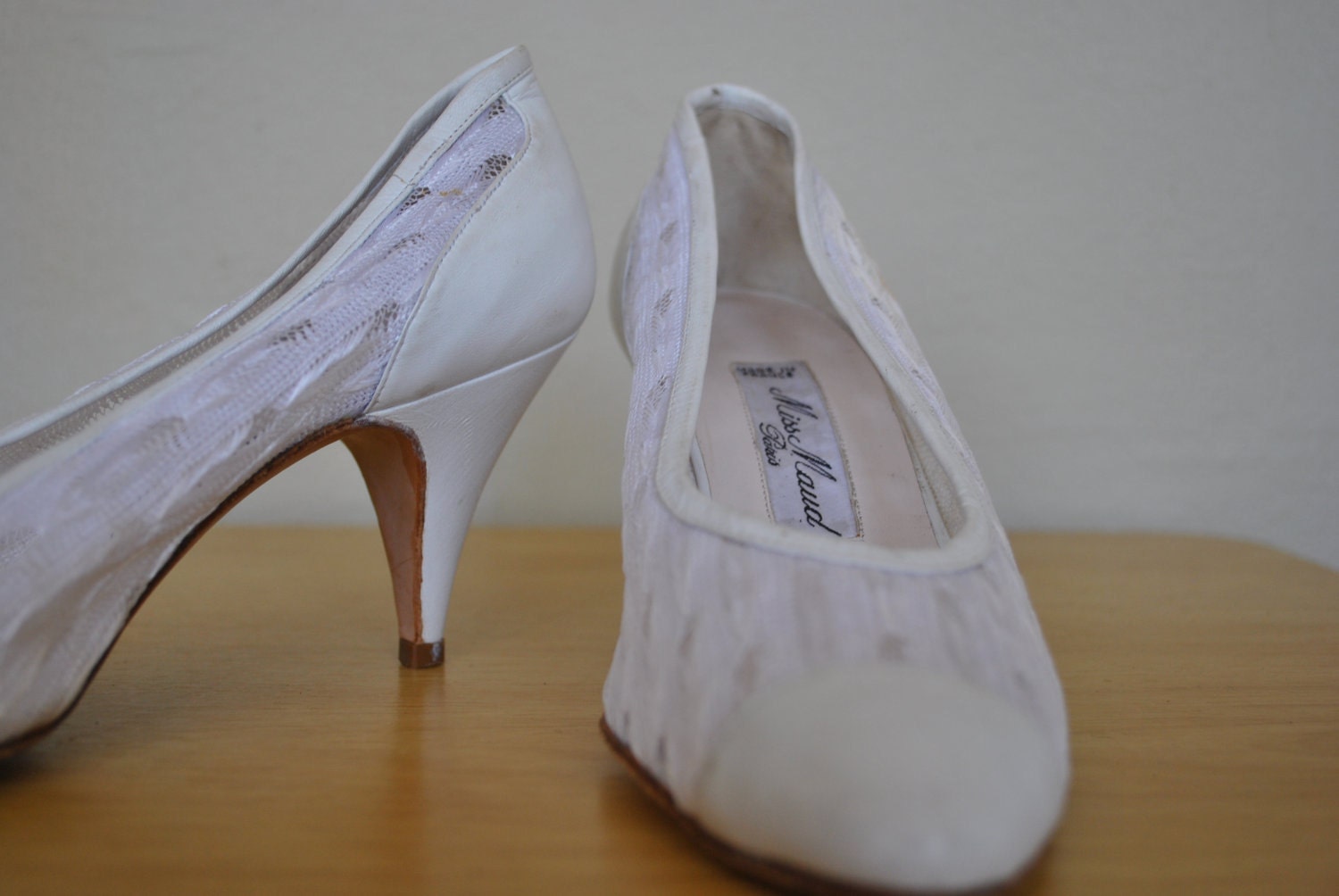Miss Maud Paris White Vintage Heels / Small Bridal Heels / Size 5.5 Women's White Lacy Heels / French Luxury Fashion Vintage Heels