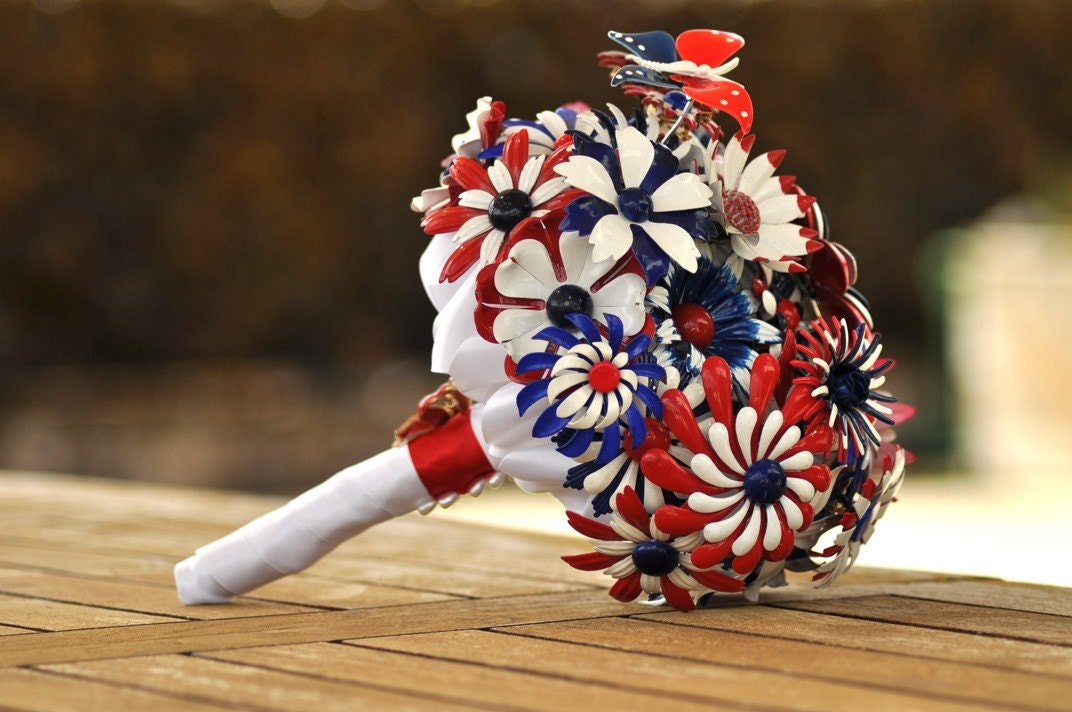 Brooch Bouquet - Patriotic Military 4th of July, Vintage Brooches in Red, White & Blue, wedding bouquet, bridal bouquet
