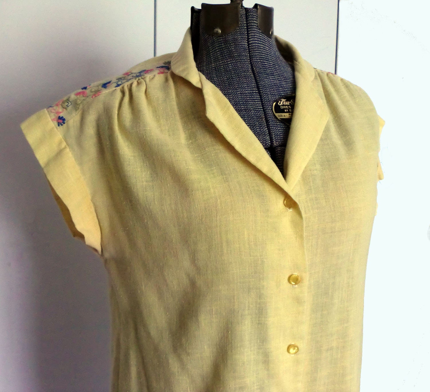 1970s Boho Yellow Cotton Blouse with Embroidery