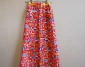 1970s / 70s Red Quilted Maxi Skirt with Farm Scene Print