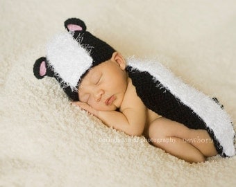 Cuddle Critter Cape Set - Lil' Stinker Skunk - Newborn Photography Prop
