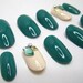 Stick On 3D Nails Emerald Gems Oval