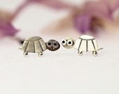 TURTLE Stud Earrings Sterling Silver Mini Zoo series