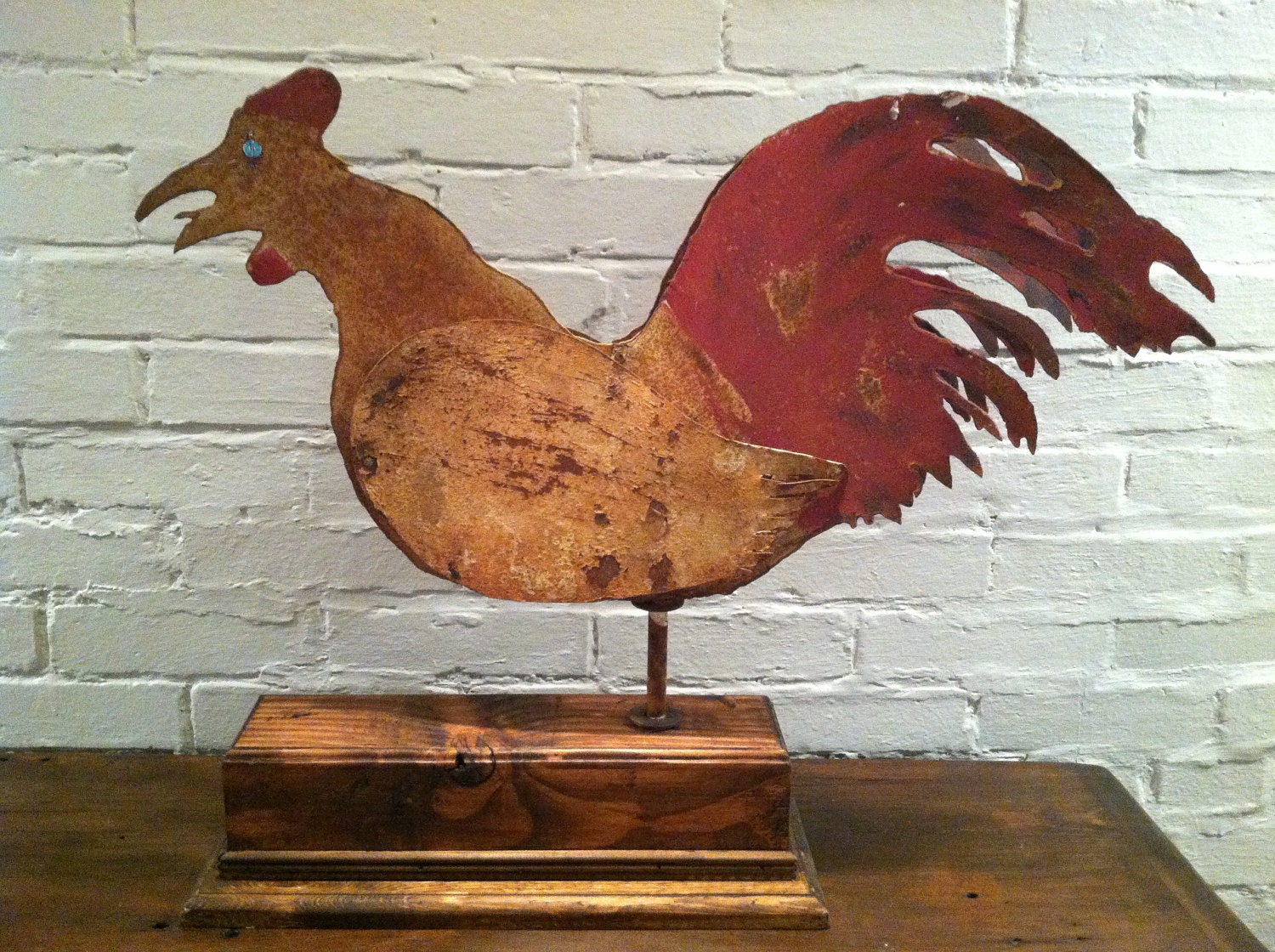 Red Tailed Rooster Primitive Country Decor