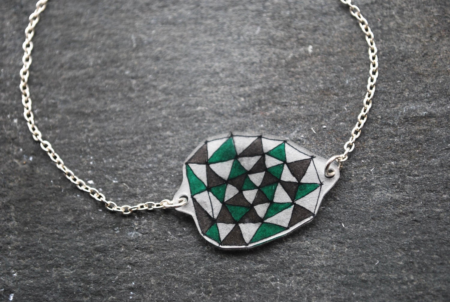 Green & Black Geometric Necklace