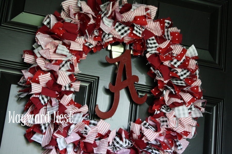 Alabama Rag Wreath with Metal Script A Logo