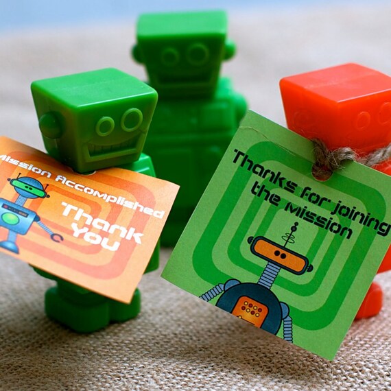 Robot Party Favor Tags from the DIY by SpaceshipsLaserBeams
