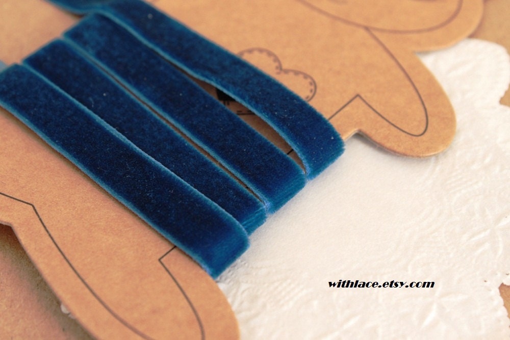 3 yds royal blue velvet ribbon---3/8''