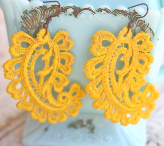 Vintage Yellow Lace Paisley One of A Kind Statement Lace Dangle Earrings -  Bridesmaids, Wedding, Summer , Beach