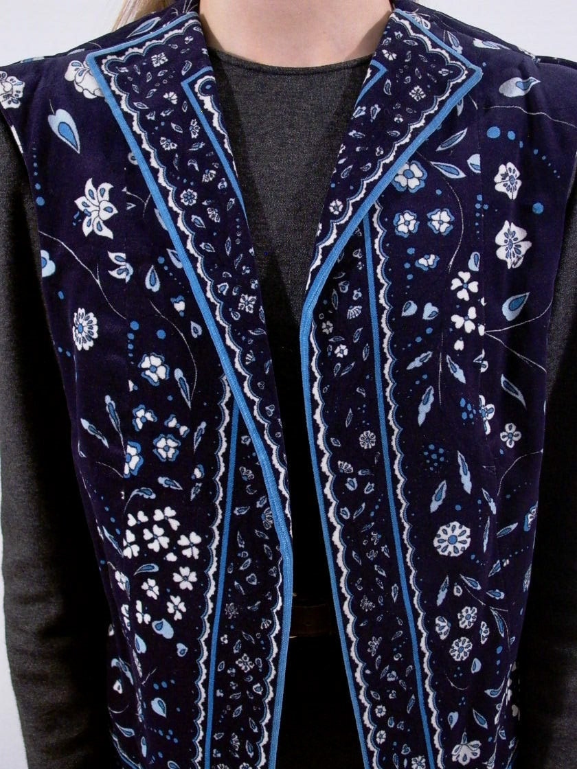 Pucci Velvet Vest vintage 70s from saks fifth avenue sz. m