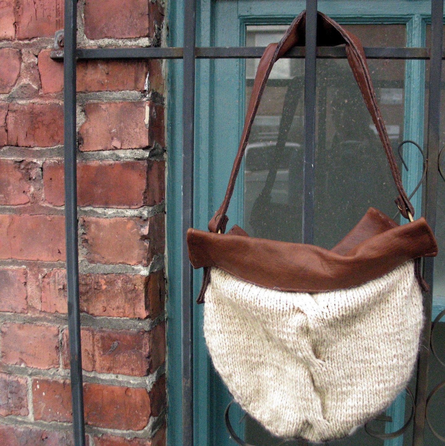 Classic Cable Knit Bag Pattern PDF. Designer Fall Fashion by Skadoot on Etsy.