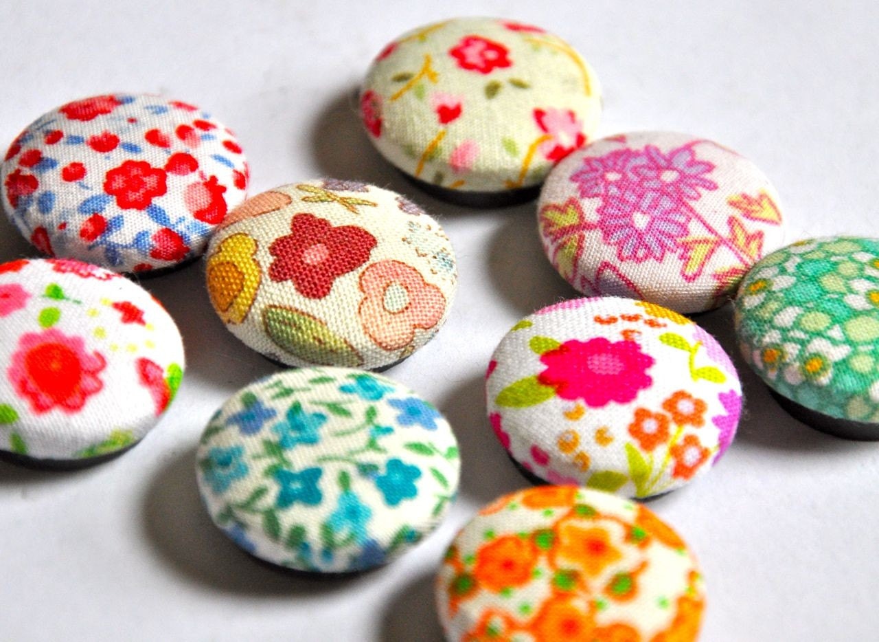 CLEARANCE SALE now on all magnets, paperclips and jewelry - buy one get any other set free - flower garden - set of nine fabric button magnets