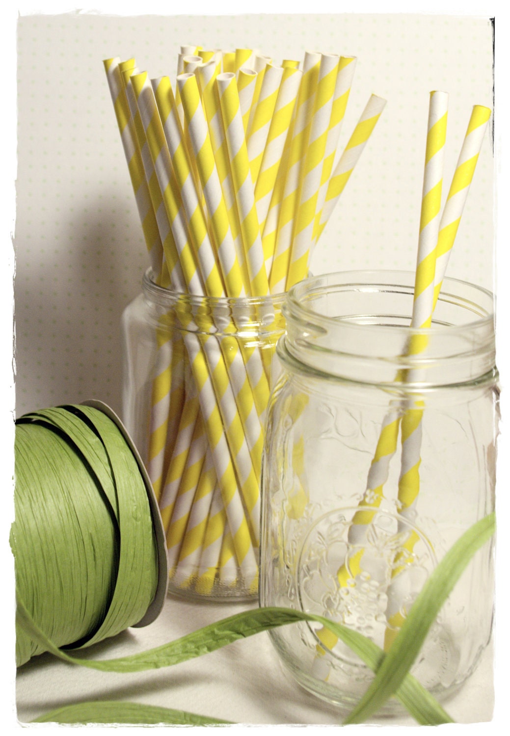 Paper Straws - striped yellow (12)