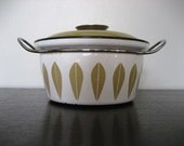 Mid Century Modern Cathrineholm Lotus Pattern Dutch Oven With Lid