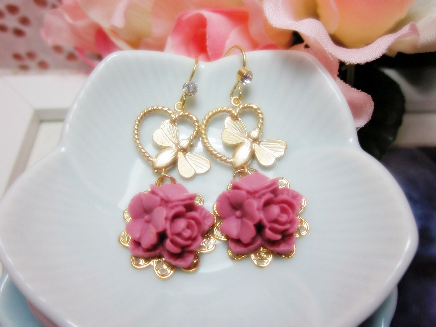 Pink Flowers Earrings.  Gold Tone.  Lovely elegant gift for her.  Birthday.  Anniversary