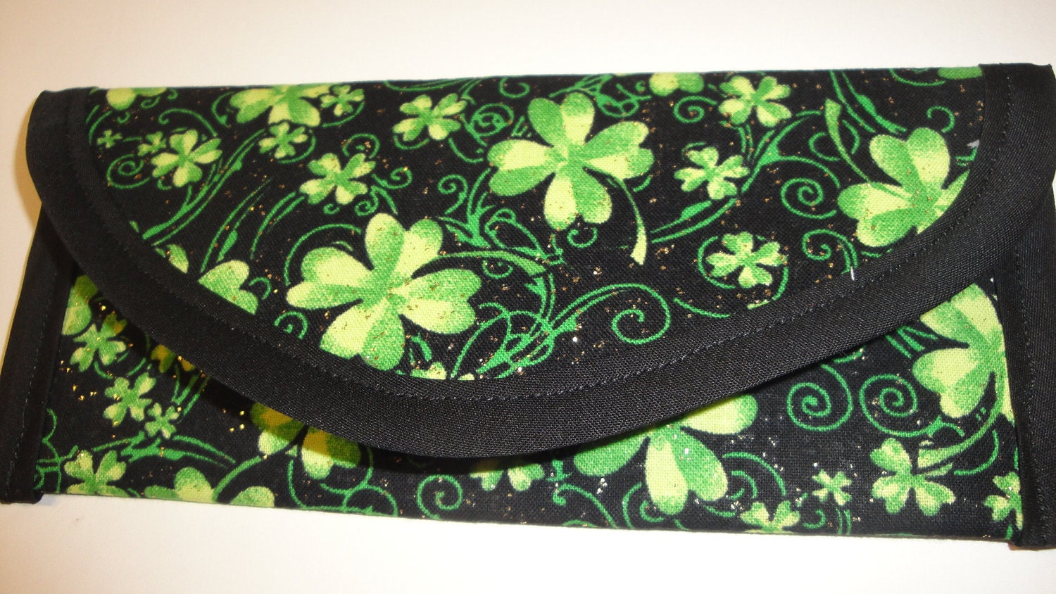 Saint Patricks day Glitter cotton fabric, Money cash Wallet, Tossed Clover, Clutch, envelope, bags and purses