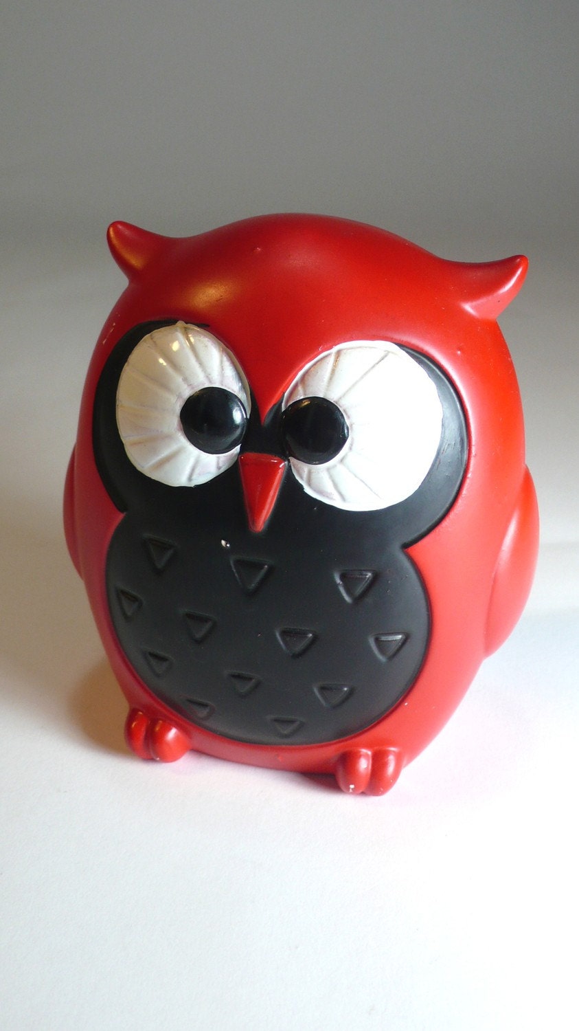 forest friends, vintage 60's red MOD OWL japanese ceramic figurine bank - so kawaii