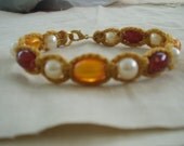 Macrame Bracelet in Gold (Crystal and Pearl)