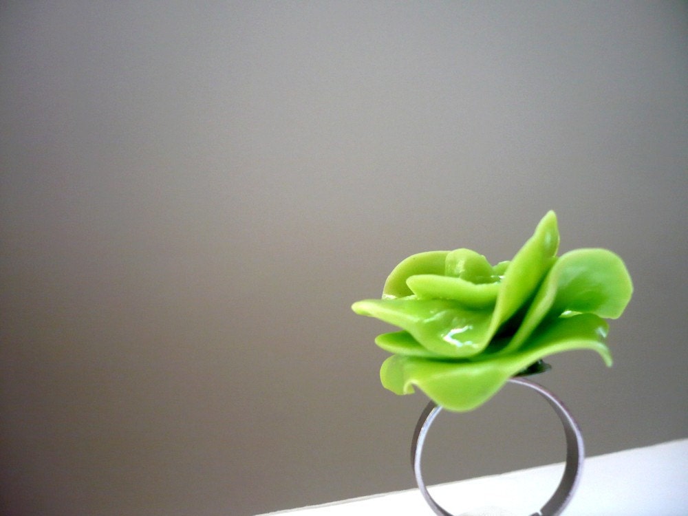 Green Flower - Adjustable Ring