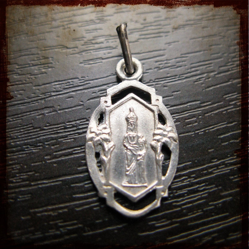 Antique French Religious Silver Medal of Saint Anne of Auray - Vintage pendant St Ann from France