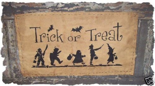 TRICK OR TREAT Primitive Handpainted Halloween Fall Autumn Witch Bats Sign Wall Hanging