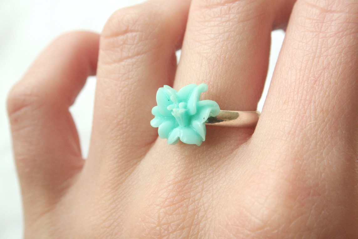 Shocking Mint - Lily Adjustable Ring By Two Little Doves
