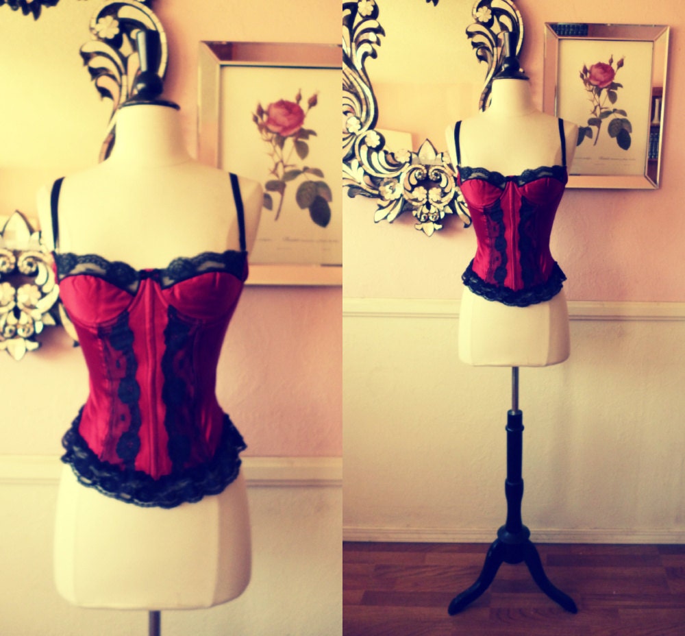 Madelon Louden- Red ans Black Lace Bustier-34 B