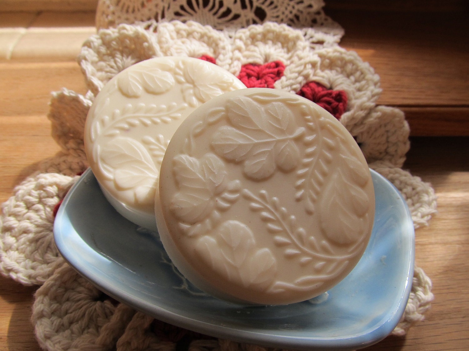 Black Amber & Lavender scented soap in a Floral Leaf design
