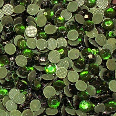 1440 pc (10 gross) 3mm hot fix rhinestones in EMERALD green DIY