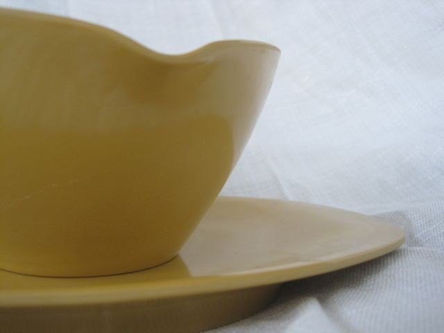 Oneida Premier melamine melmac serving dish and saucer