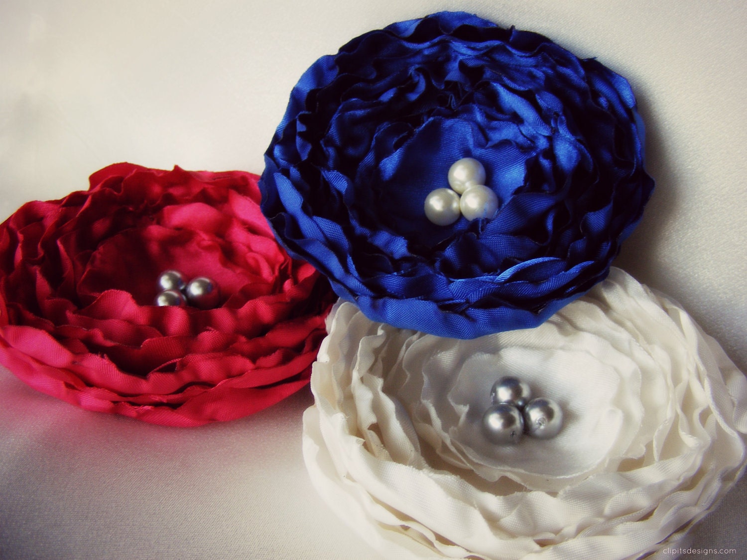 Red White Blue clip