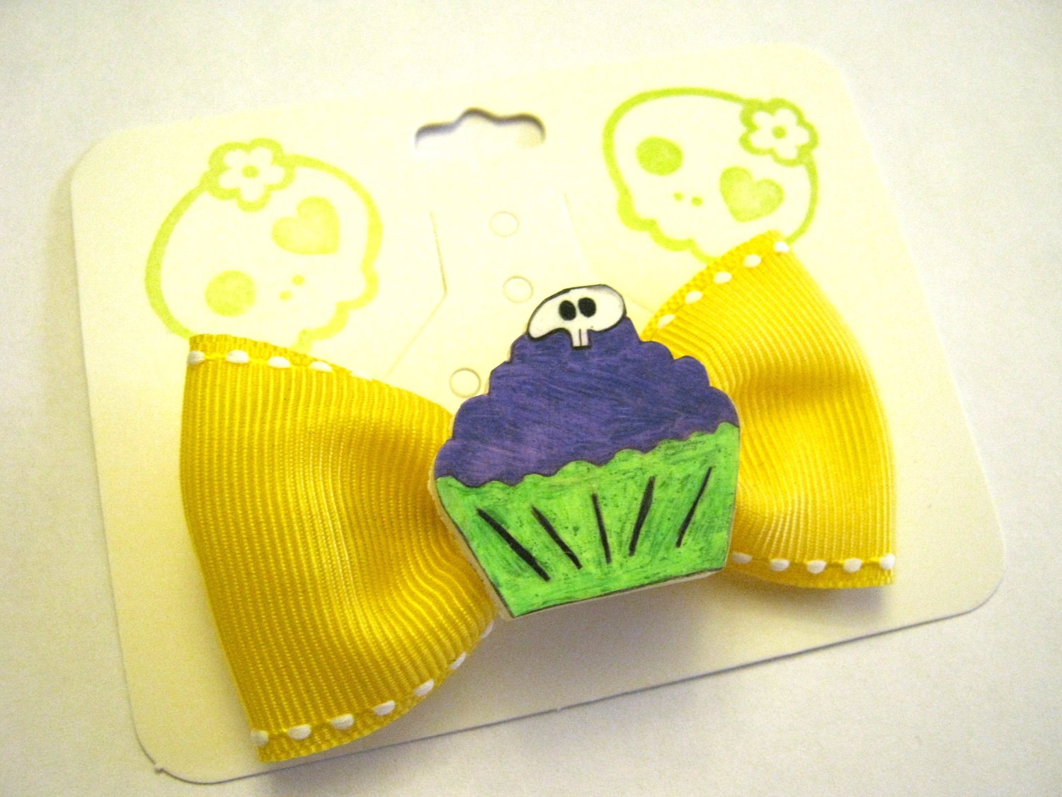 Zombie cupcake
